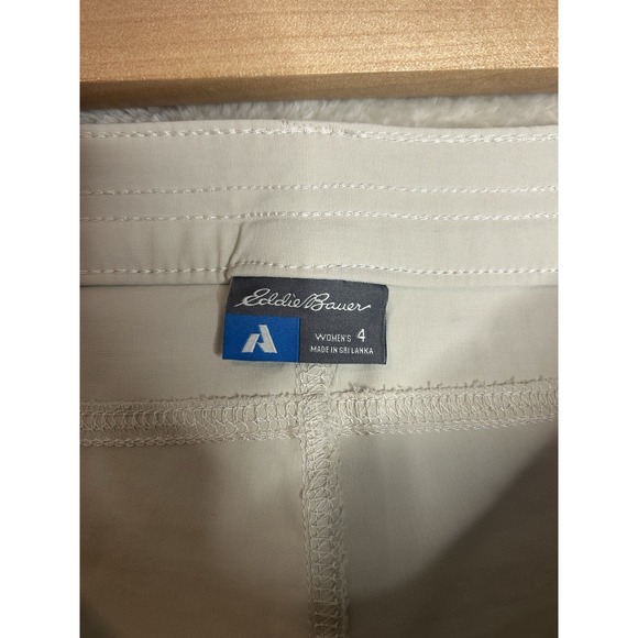 Eddie Bauer Womens 4 First Ascent Capri Pants Beige Guide Pro Cargo Hiking Nylon - Picture 6 of 8